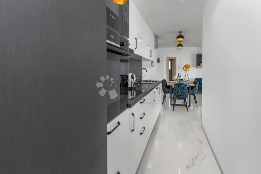 opatija, 85m2, pogled, bazen, parking - slika 5