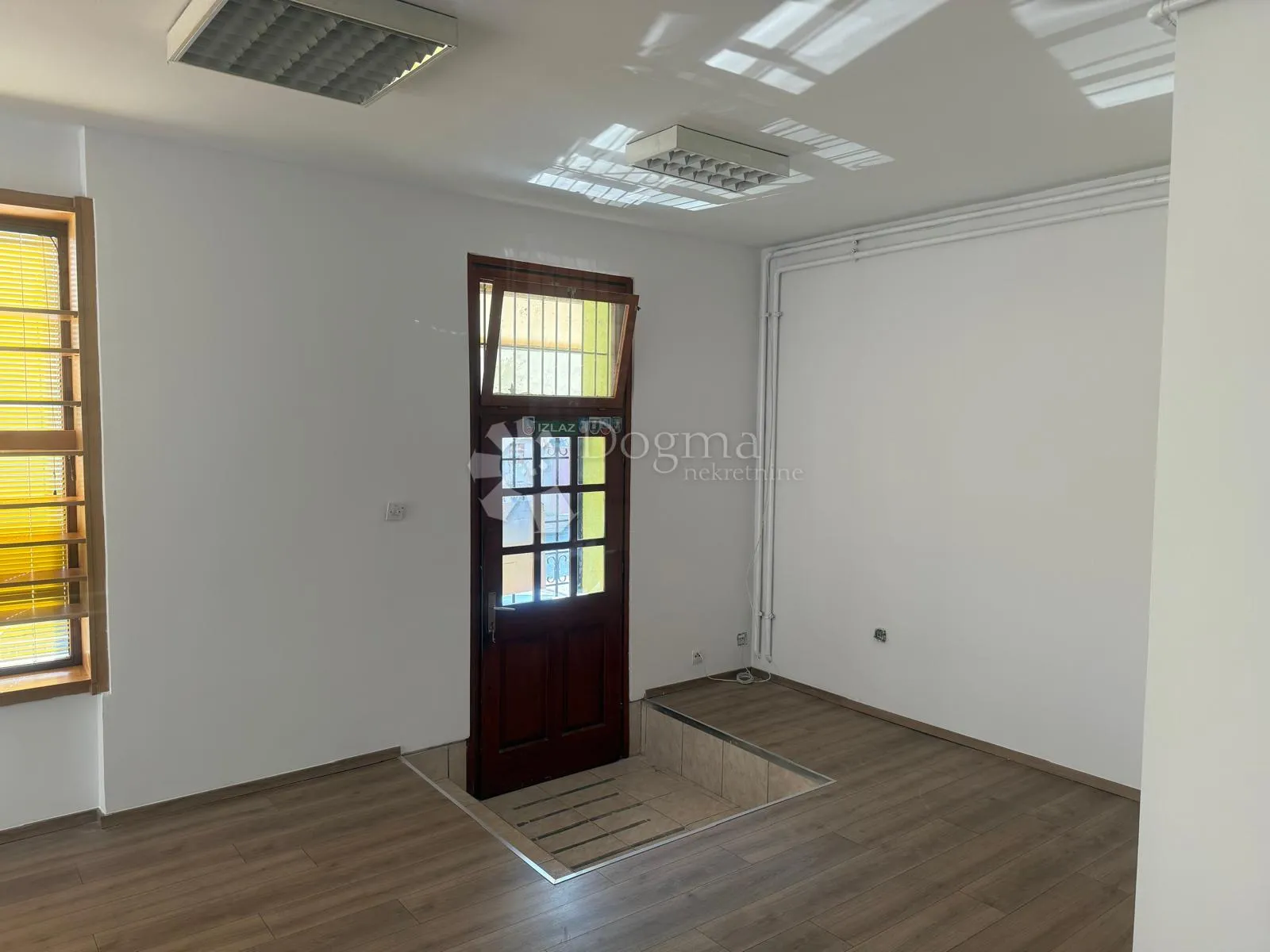 poslovni prostor 59 m2 za najam - varaždin - slika 2