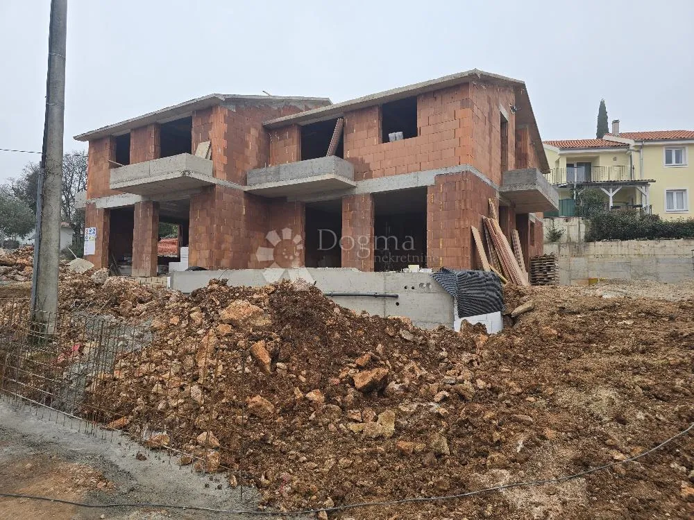 krk, kuća 140m2 sa bazenom i okućnicom - slika 6