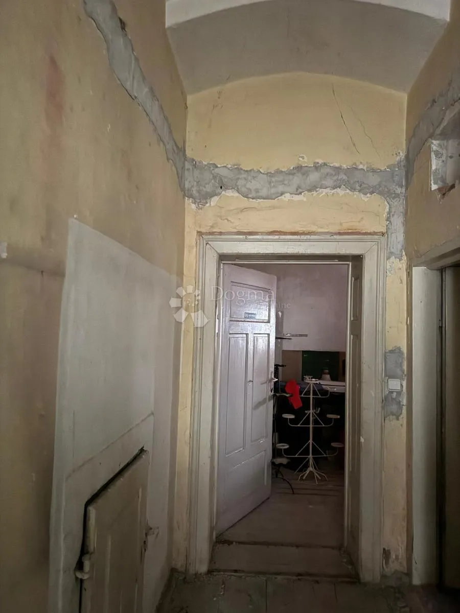 povijesna zgrada s velikim razvojnim potencijalom 6 stanova - slika 8