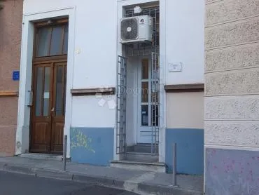 poslovni prostor u centru grada - slika 7