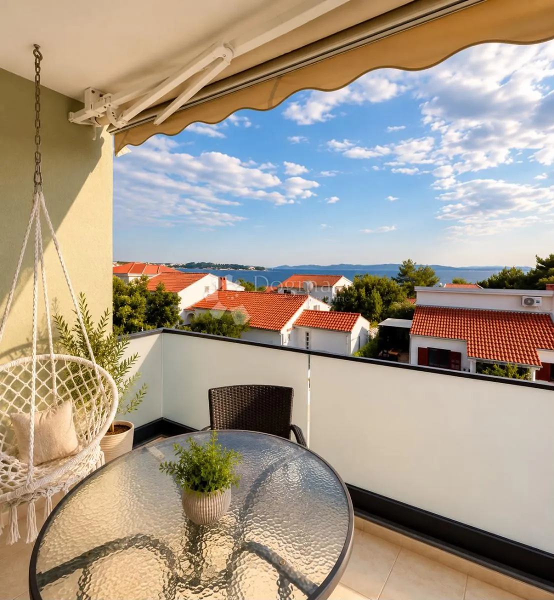 prestižna adresa punta skala (petrčane) 70 m od mora, renoviran stan 77m2 - slika 26