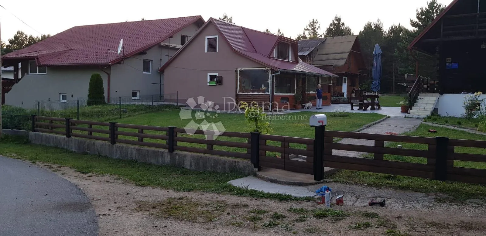 dva imanja u korenici - slika 11