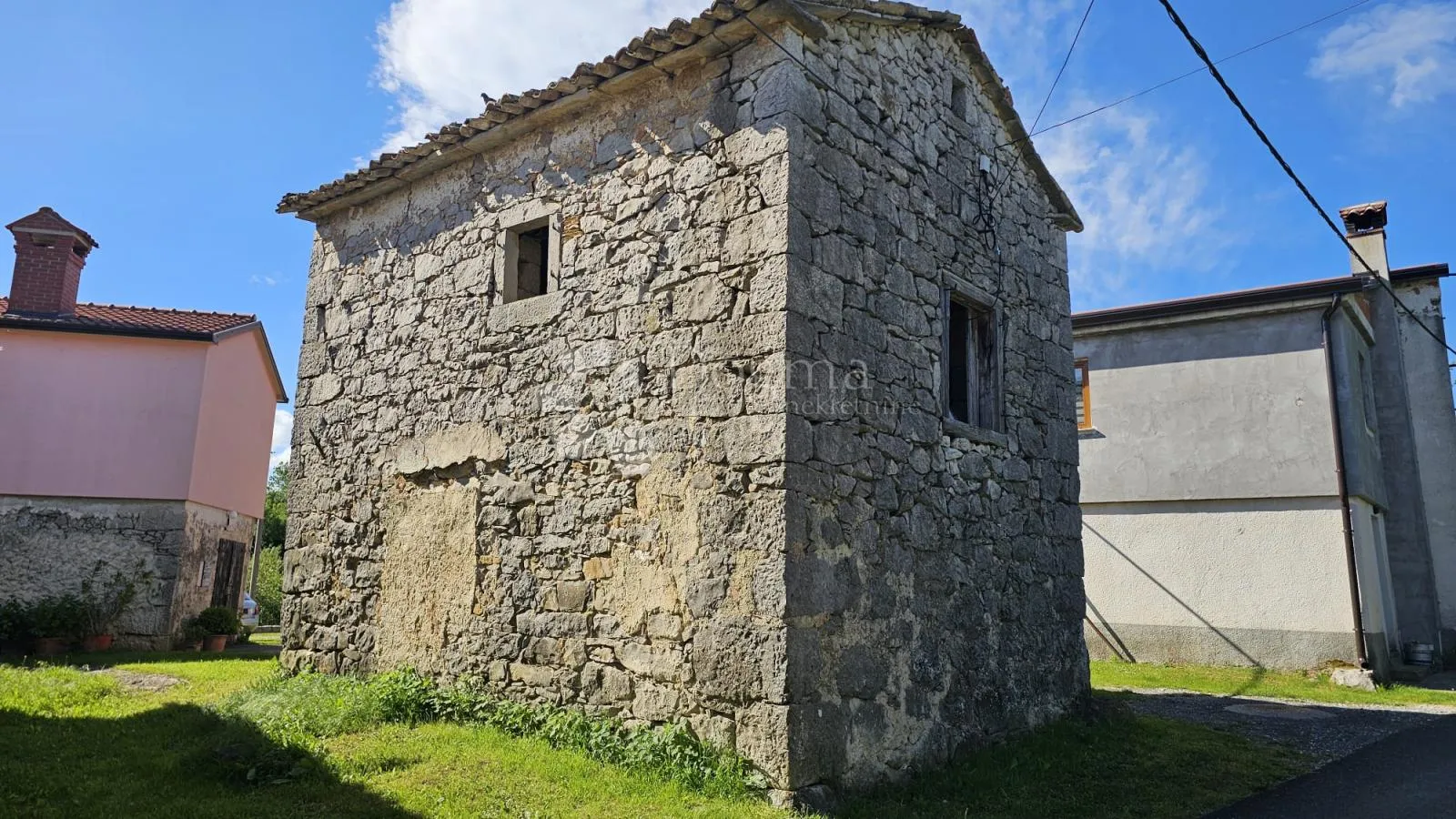 kamena kuća u okolici buzeta - slika 2
