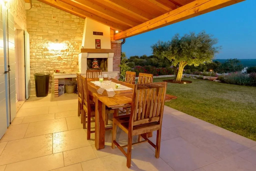 sveti lovreč - predivna kamena vila - slika 20