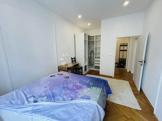 renoviran gospodski stan od 107m2 - slika 16
