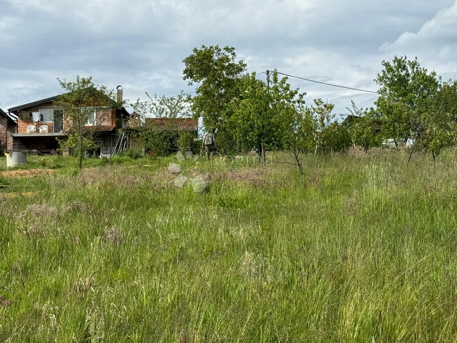 prodaja zemljišta sa vikendicom u naselju gaj-vrbovec - slika 10