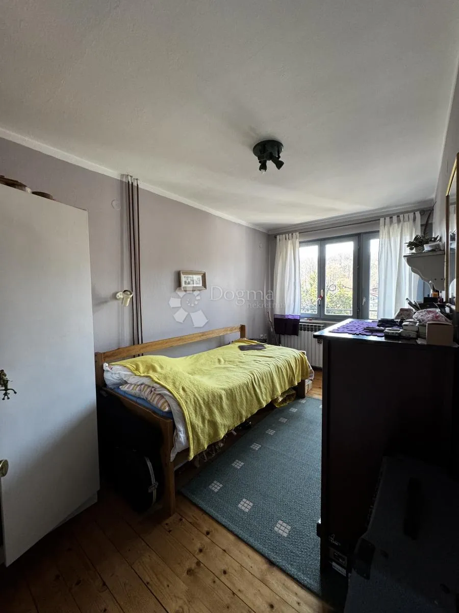 kuća s velikim potencijalom - slika 16
