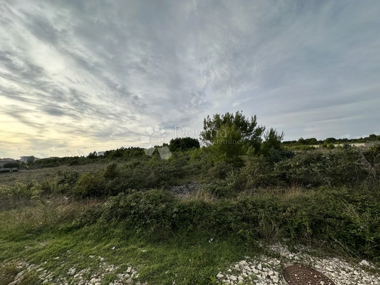 vrsi ,građevinsko zemljište 2915m2 - slika 1