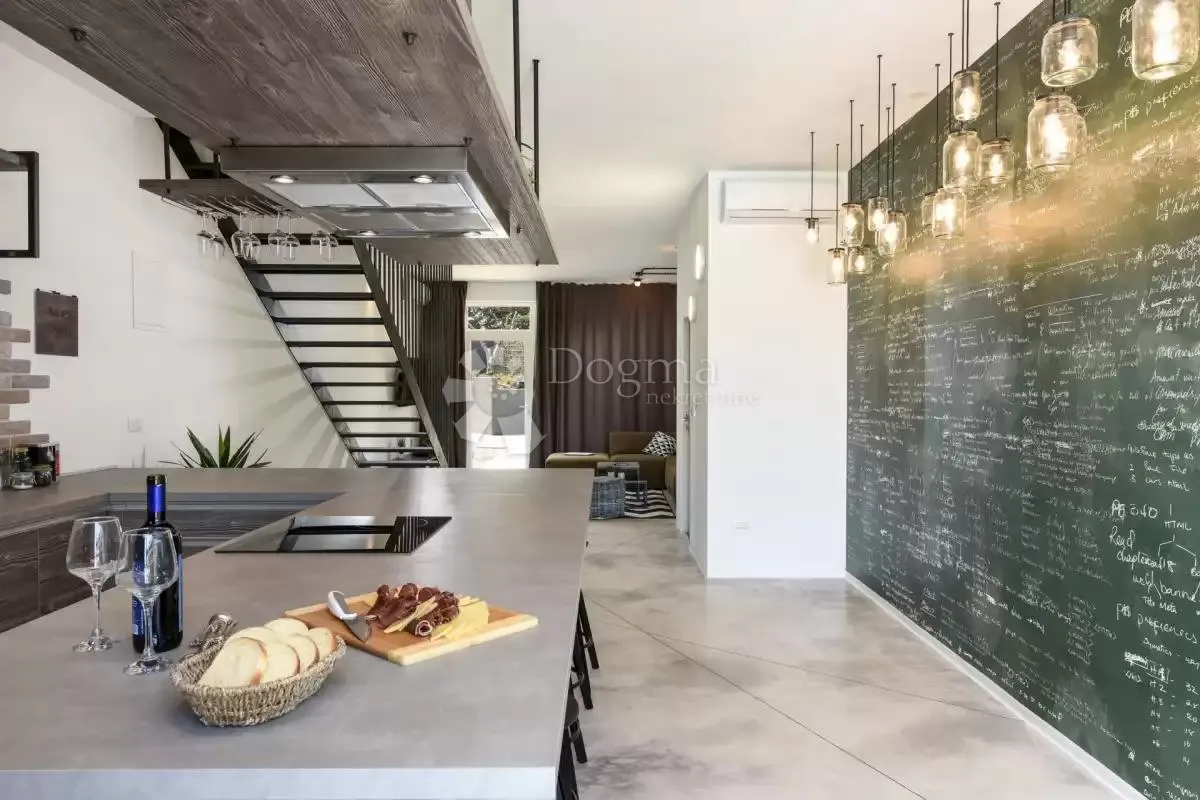 moderna villa sa bazenom- žerava - slika 32