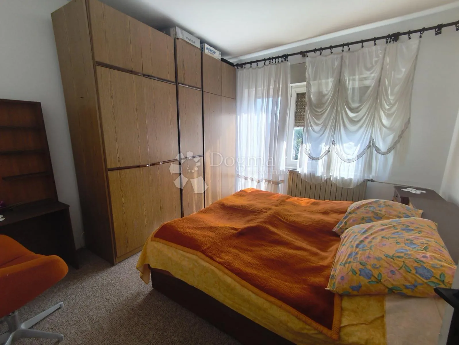 prostrana katnica u belom manastiru – spremna za život! - slika 4