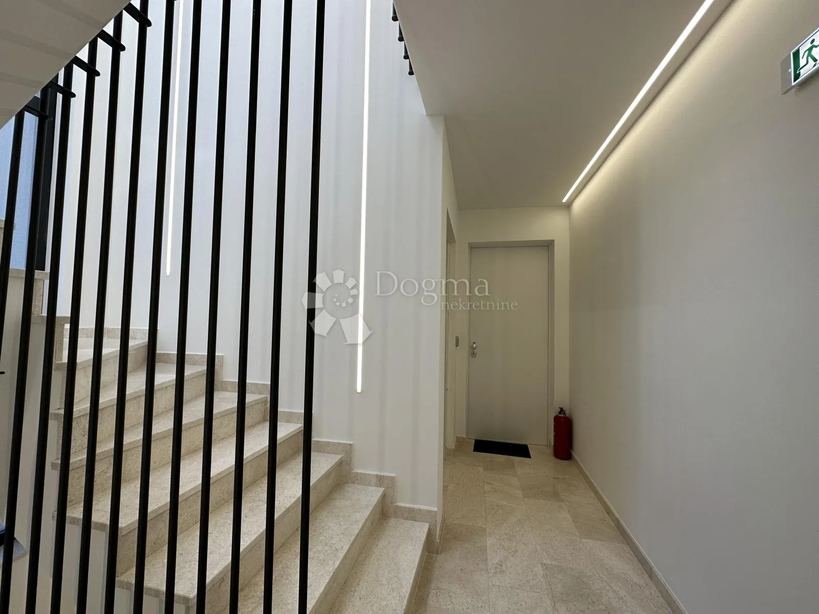 opatija luksuzni penthouse sa bazenom - slika 22