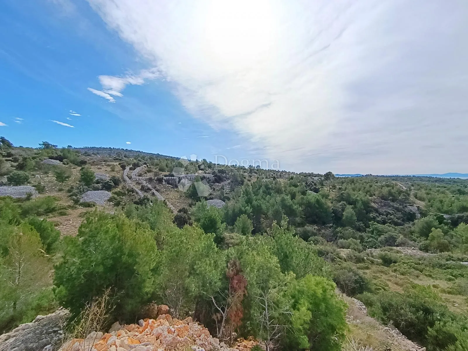 poljoprivredno zemljište stinice, milna - slika 2