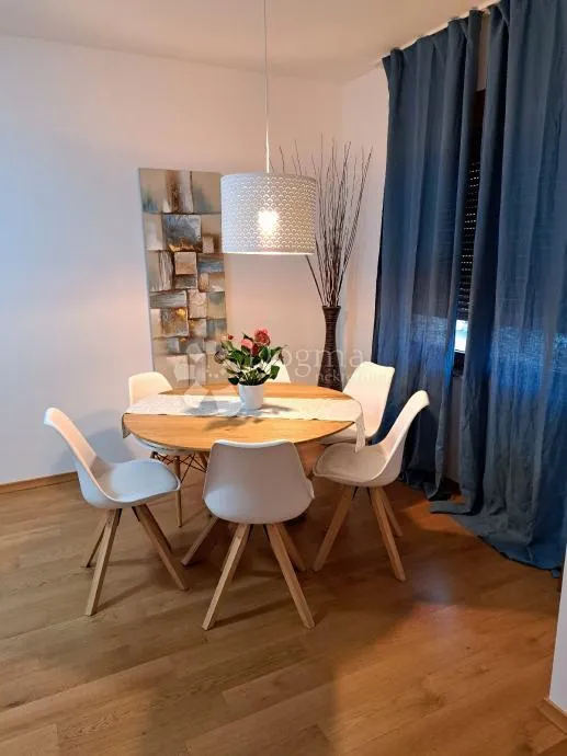 CRIKVENICA - APARTMAN 58,55 m2 - 300 m OD PLAŽE