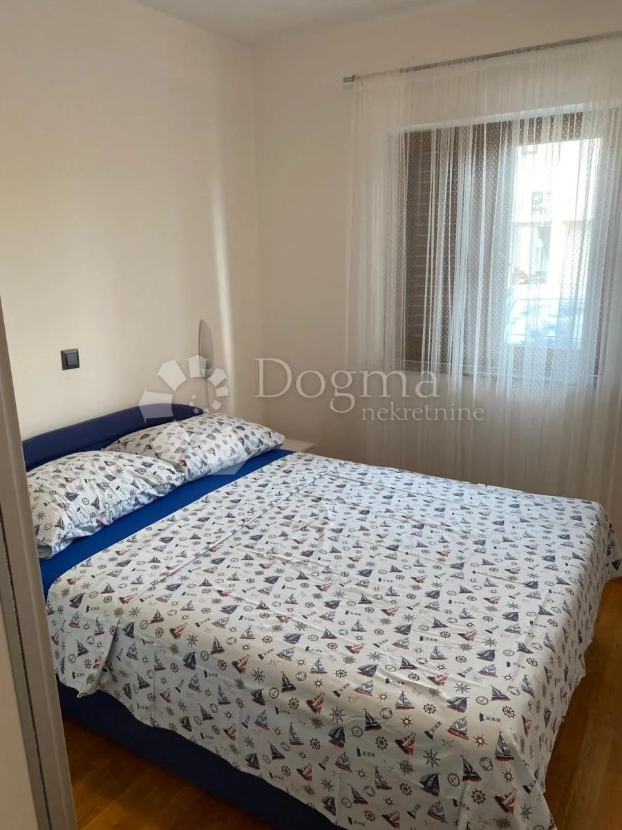apartman u prizemlju, 2s+db, sa okućnicom i parkingom - slika 5