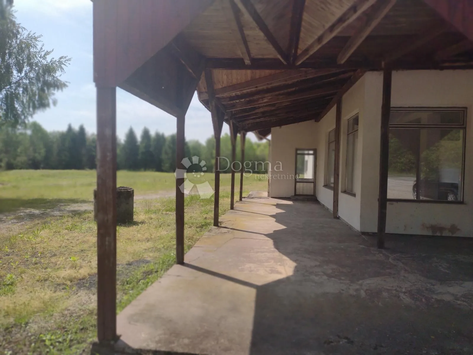 odlična lokacija, ozbiljna investicija - slika 19