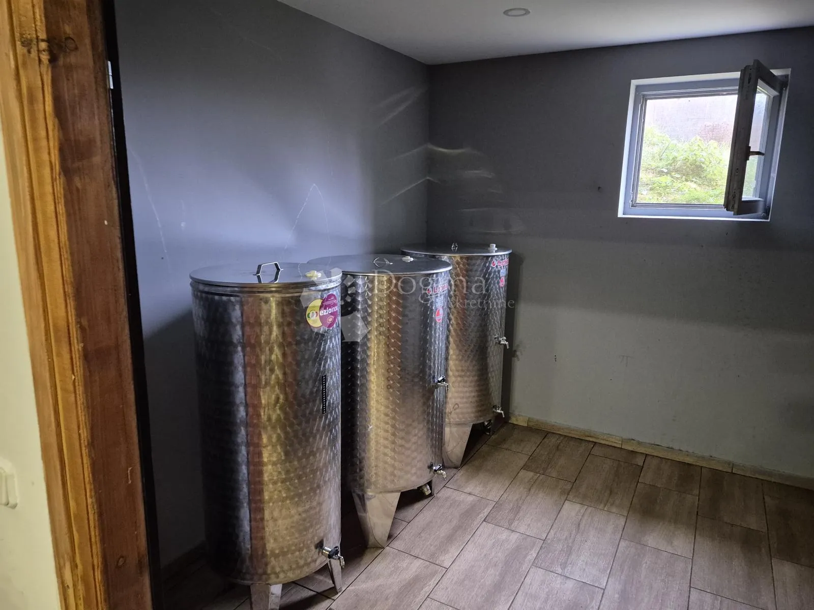 prostrana kuća s više od 10.000m² zemljišta u gornjoj pačetini - slika 4