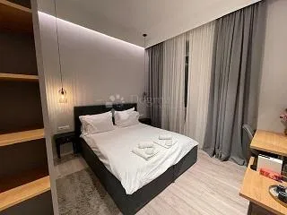 iznajmljujem tri sobe i dva apartmana u samom centru grada - slika 9