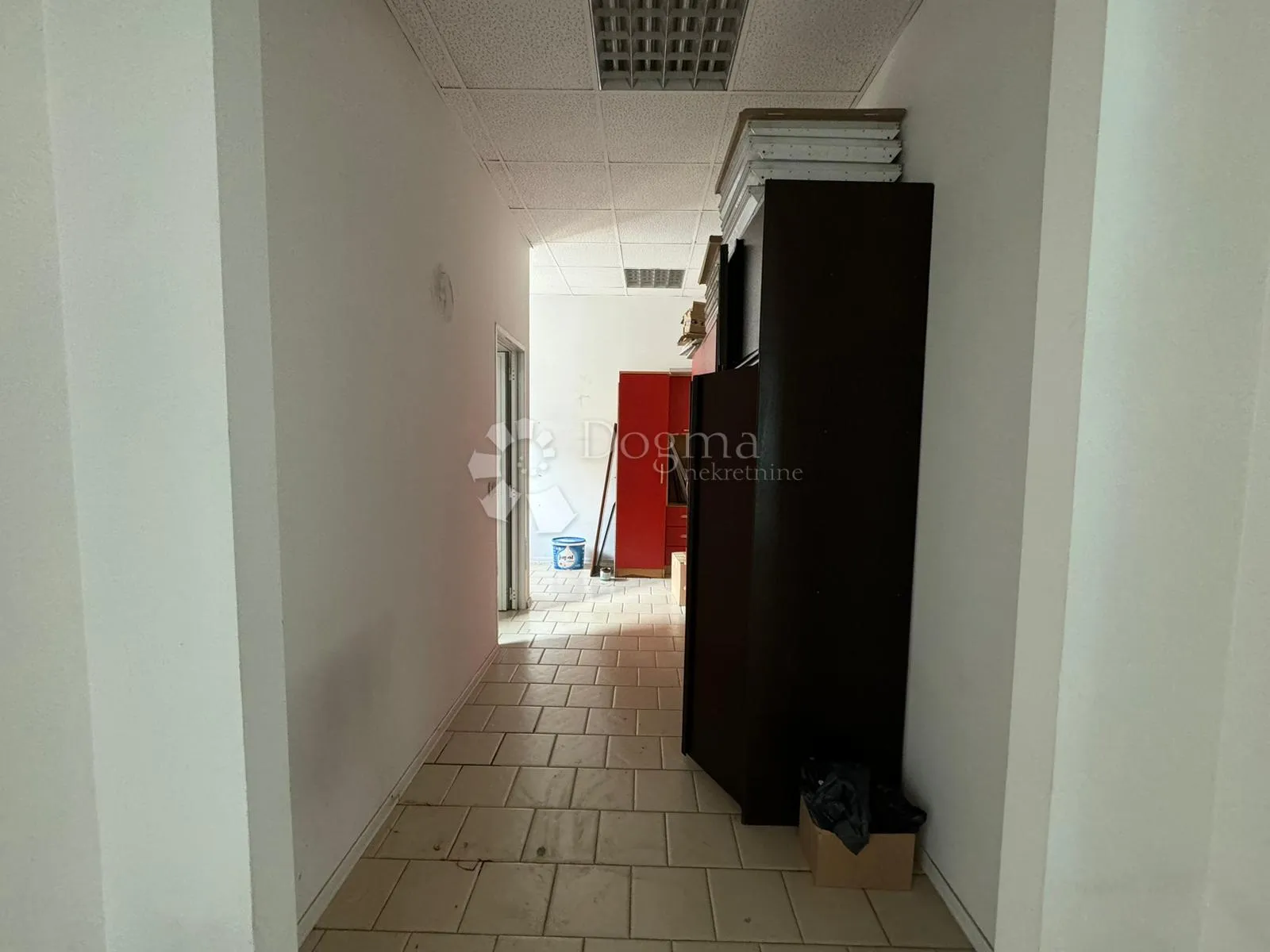 prodaja - gornji kat hale s podnim grijanjem - slika 3