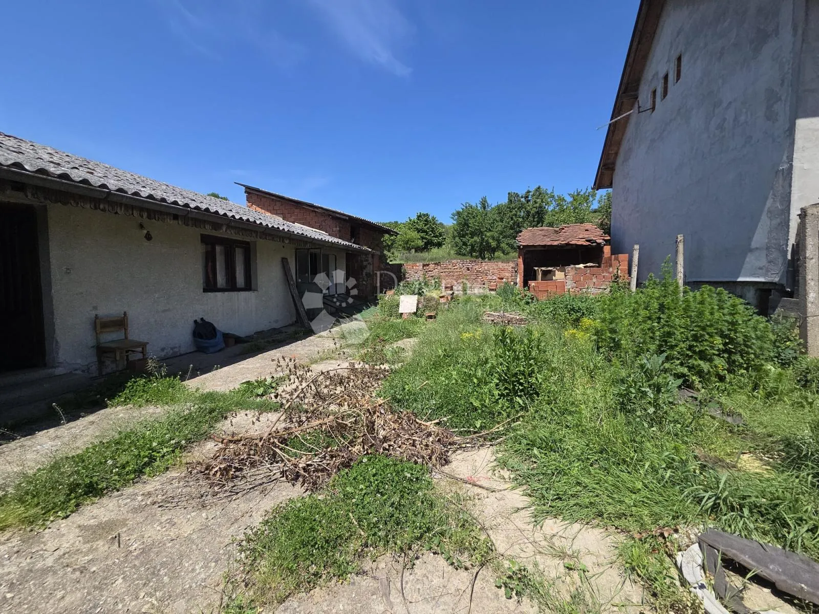 nova gradiška – odlična lokacija, kuća za adaptaciju - slika 2
