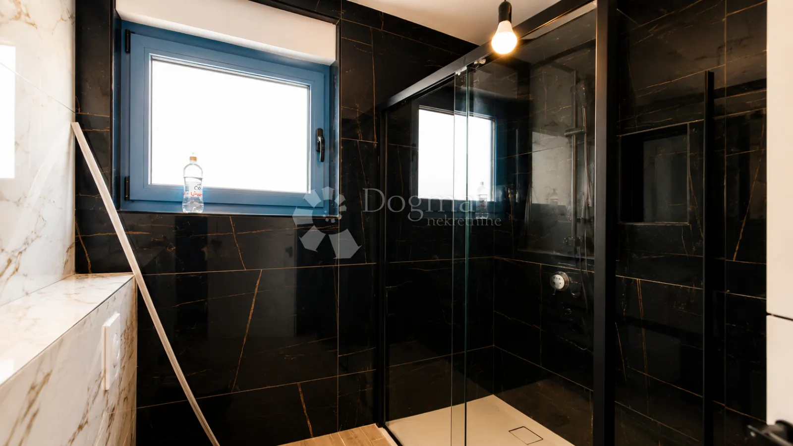 dvoetažni penthouse s panoramskim pogledom na more – baška voda - slika 17