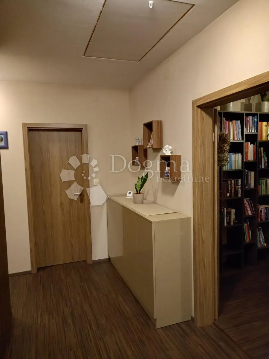 luksuzna kuća u mirnom djelu varaždina - slika 11