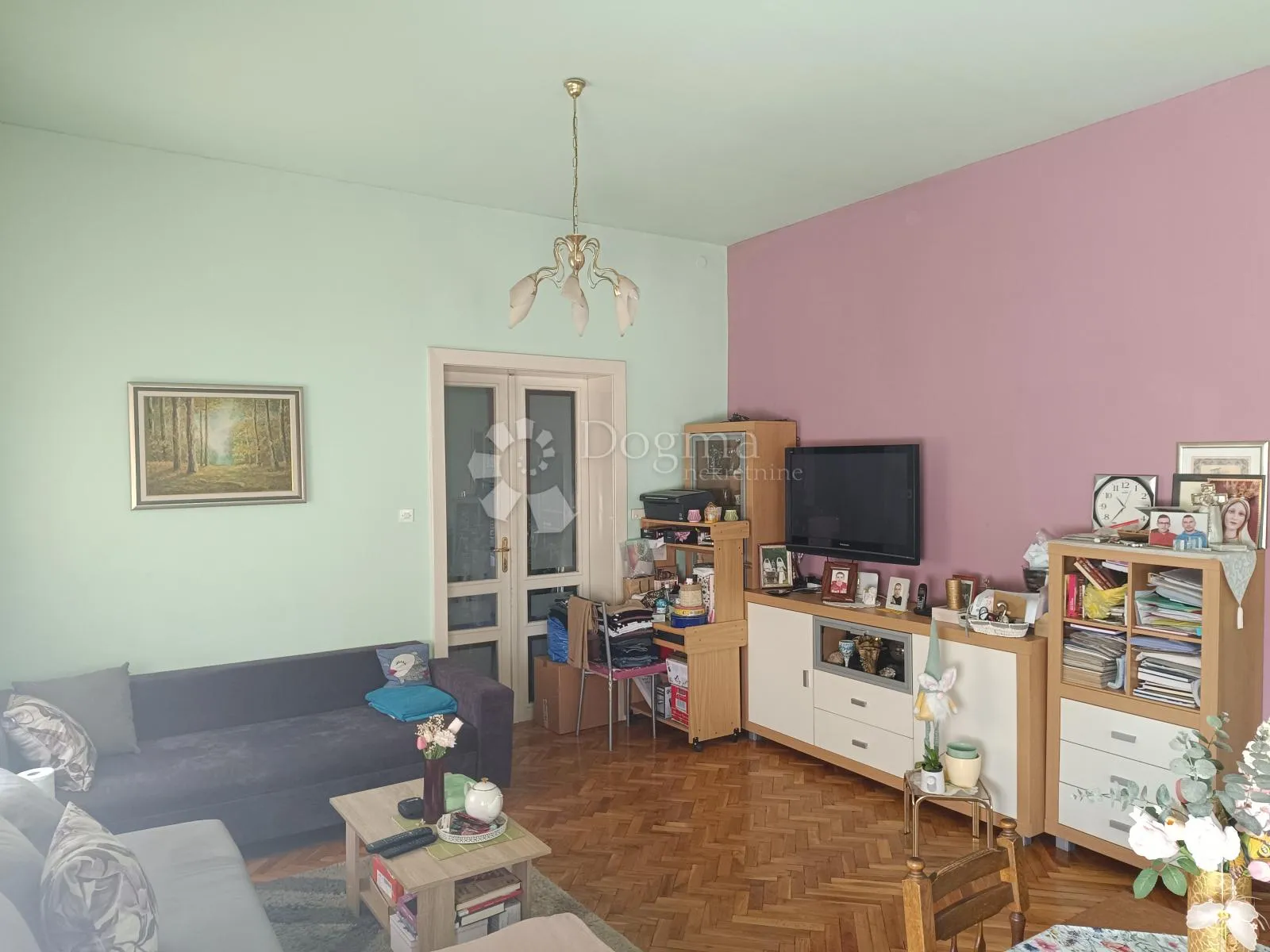 posebna prilika: trosobni stan u osijeku – odlična lokacija! - slika 2