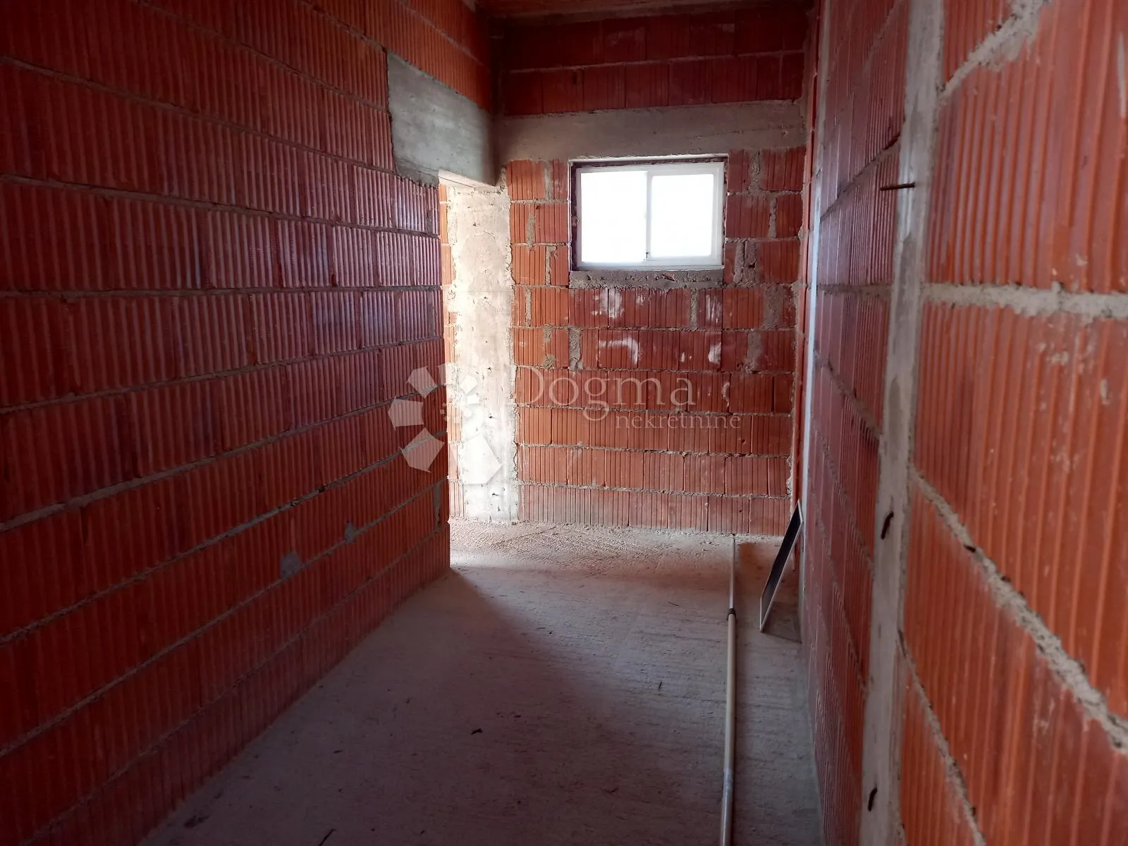 vodice - kuća 800 m2 odlična prilika - slika 34