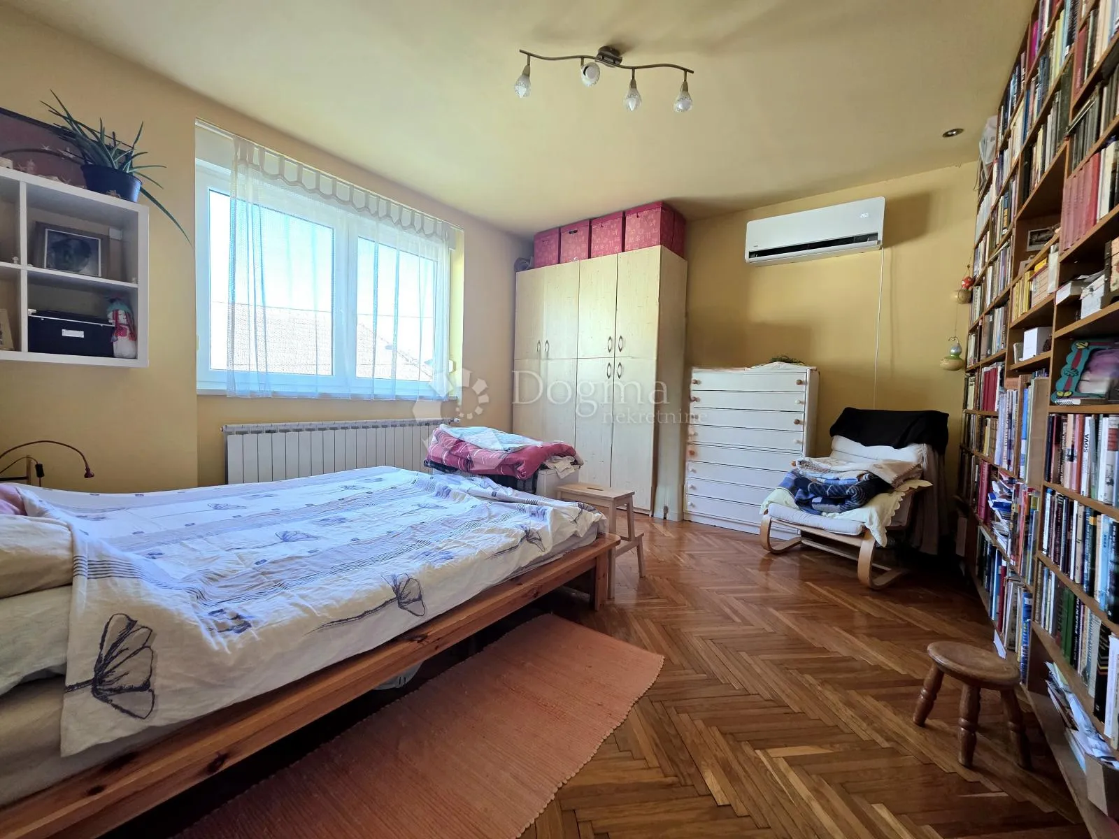 prodaja, stan, nkp 163m² s garažom i terasom, ivanić-grad, centar - slika 4