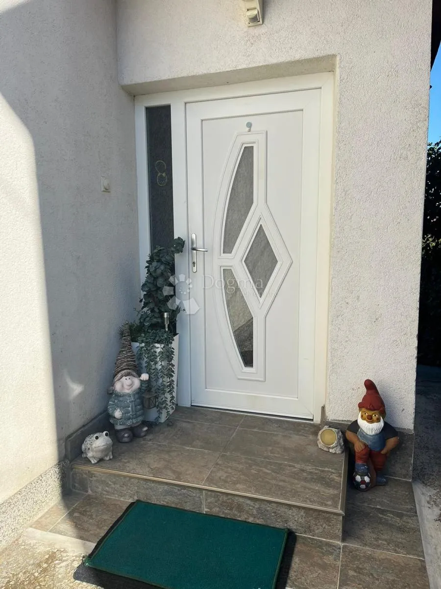 obiteljska kuća s pogledom na petrov vrh – daruvar - slika 17