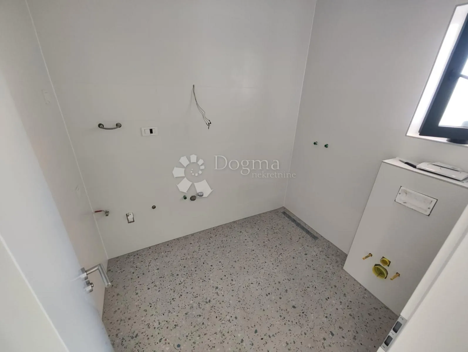 rogoznica- stan s čarobnim pogledom na otvoreno more - slika 16
