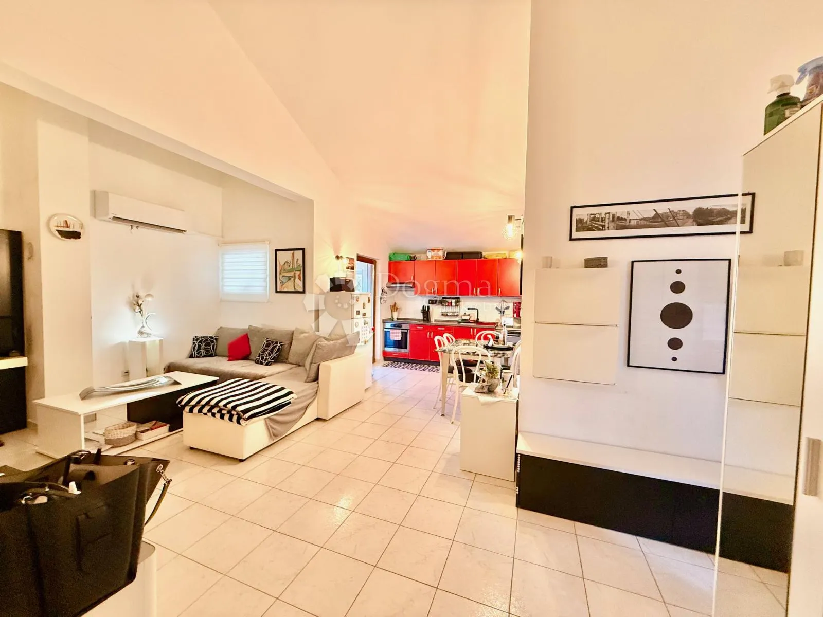 stan / apartman u klimnu, otok krk - slika 8