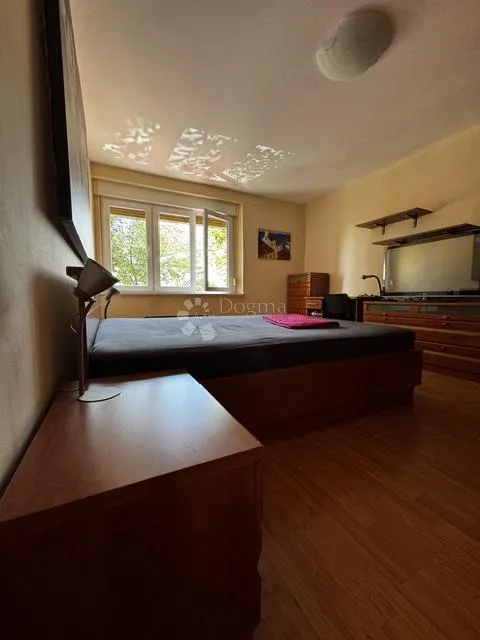 donja vežica - 2skl, 2ss, 53 m2, 1. kat, dugoročni najam - slika 17