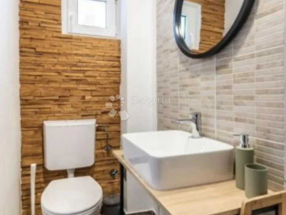dvosoban stan s dodatnim apartmanom, dugi rat - slika 13