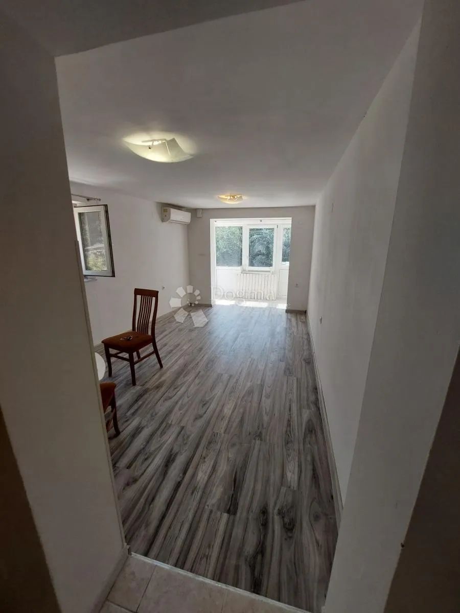 kraljevica, apartman sa vrtom - slika 4