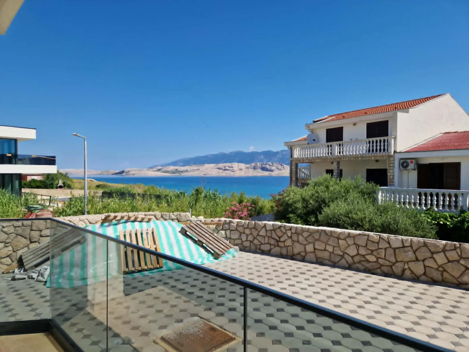pag - stan a1 56,92 m2 - 60 m od plaže - slika 1