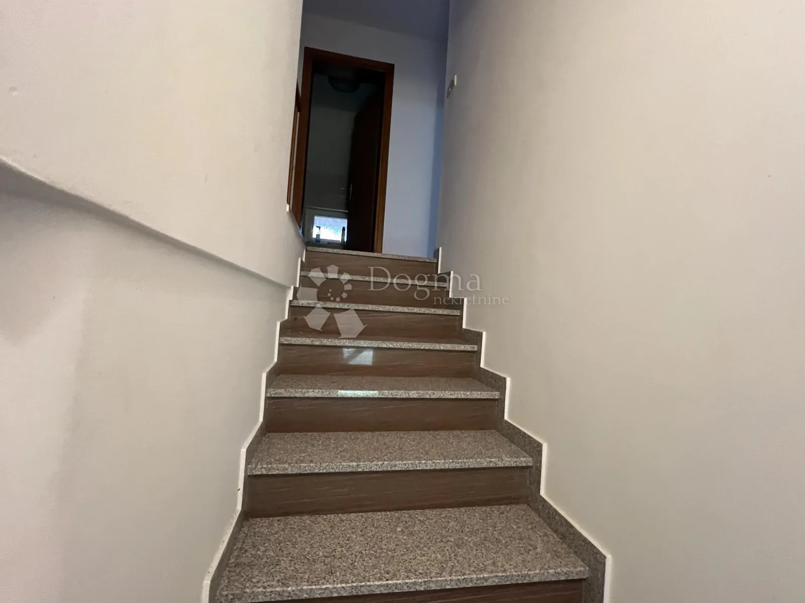 moderna obiteljska kuća 4s+db, 123,97 m² – kloštar ivanić - slika 19
