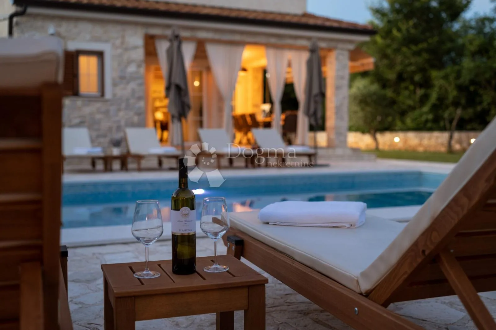 otok krk samostojeća vila - slika 56
