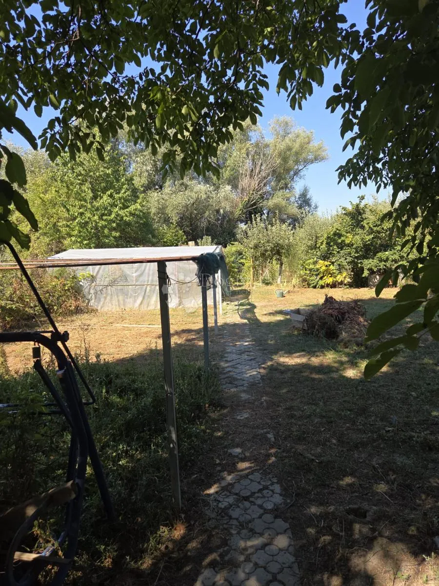 antunovac – kuća s garažom, vrtom i projektom - slika 6