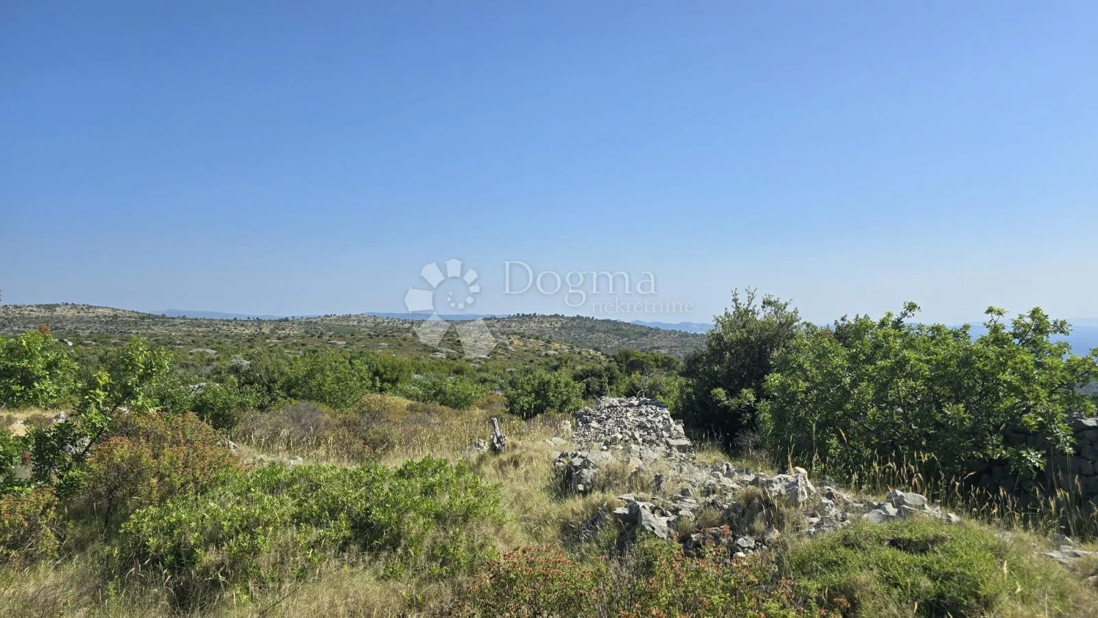 poljoprivredno zemljište s pogledom na more - slika 6