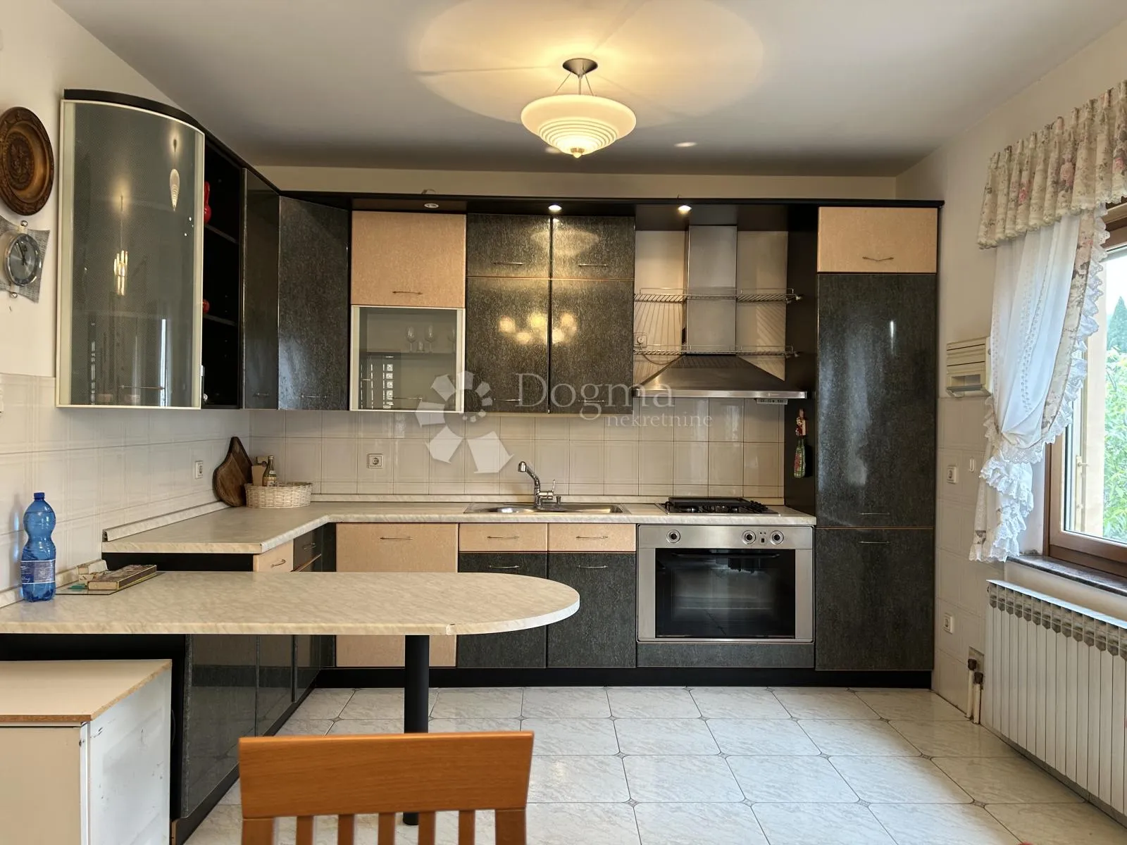 kozala – 265 m², 5 balkona, parking i garaža - slika 3