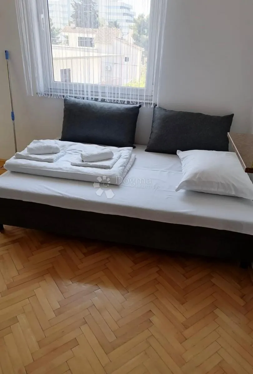 vodice – kuća s 6 apartmana blizu mora - slika 36