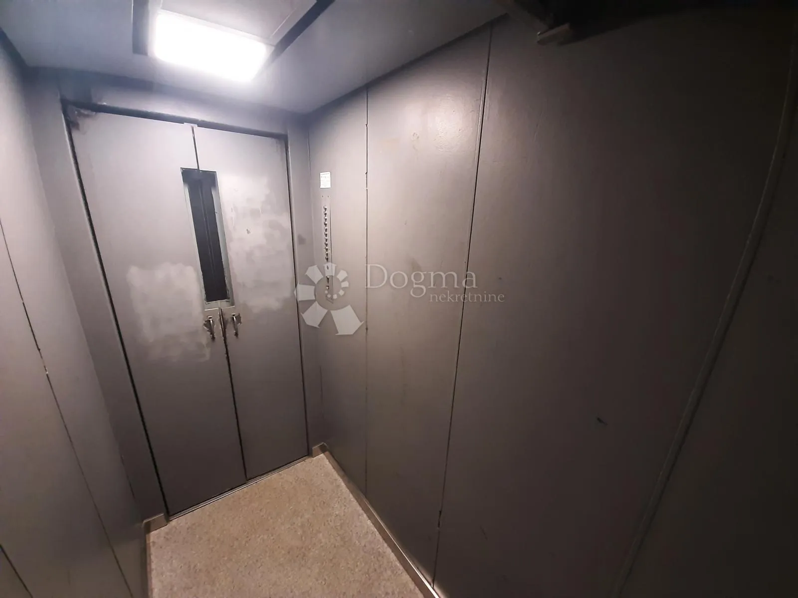 top lokacija prečko – komforan 3-soban stan s lođom 85 m² - slika 17