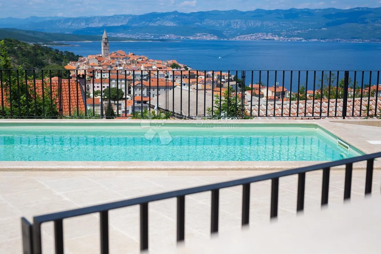 vrbnik, krk – kuća s očaravajućim panoramskim pogledom na more - slika 15
