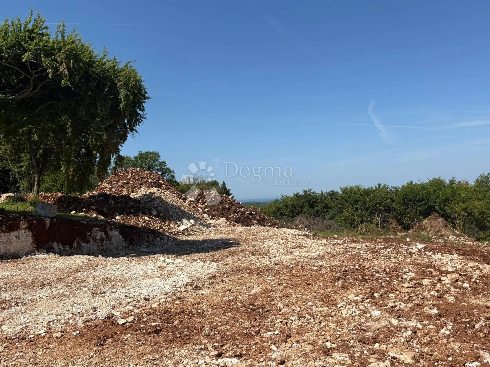 građevinsko zemljište s očaravajućim pogledom na more!višnjan!2080 m² - slika 3