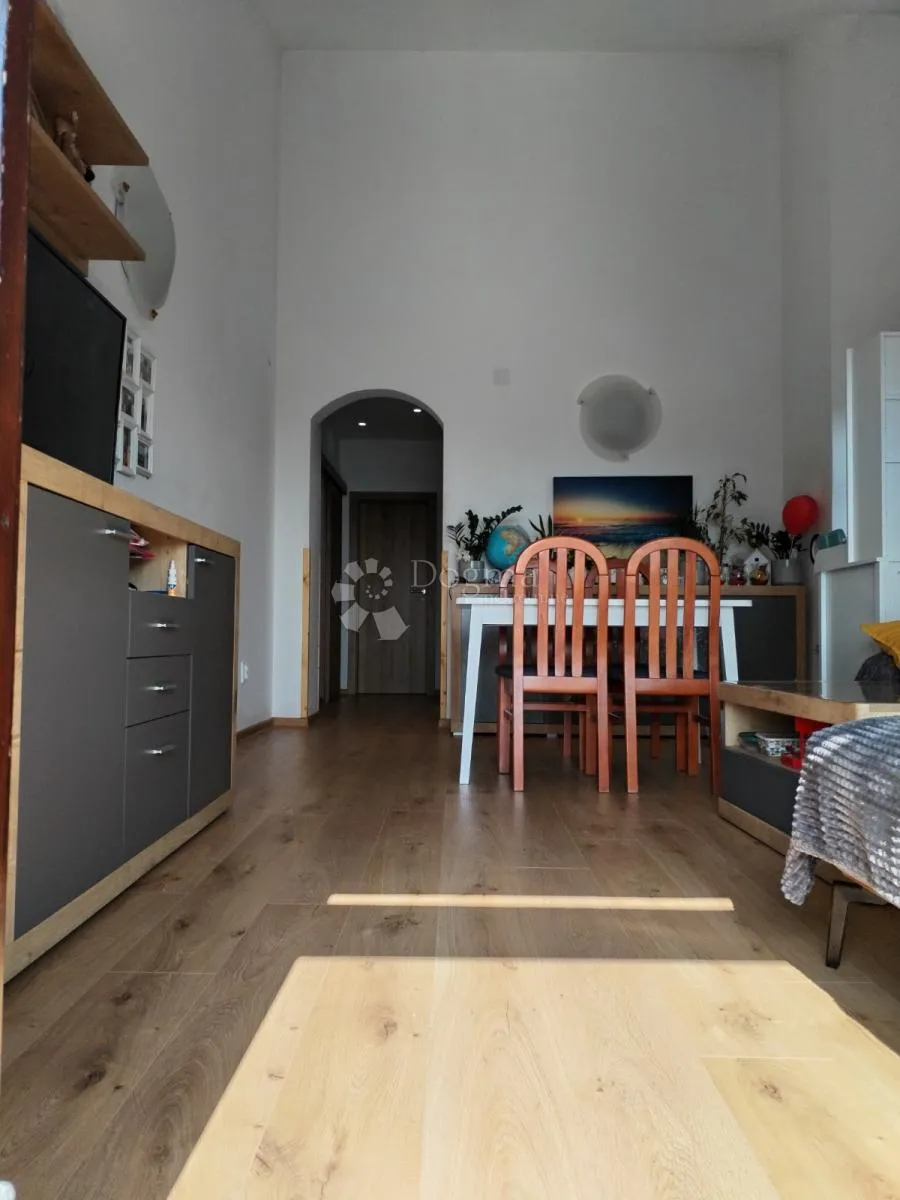 grad krk - atraktivan apartman sa panoramskim pogledom na more, svega 150 od mora - slika 14