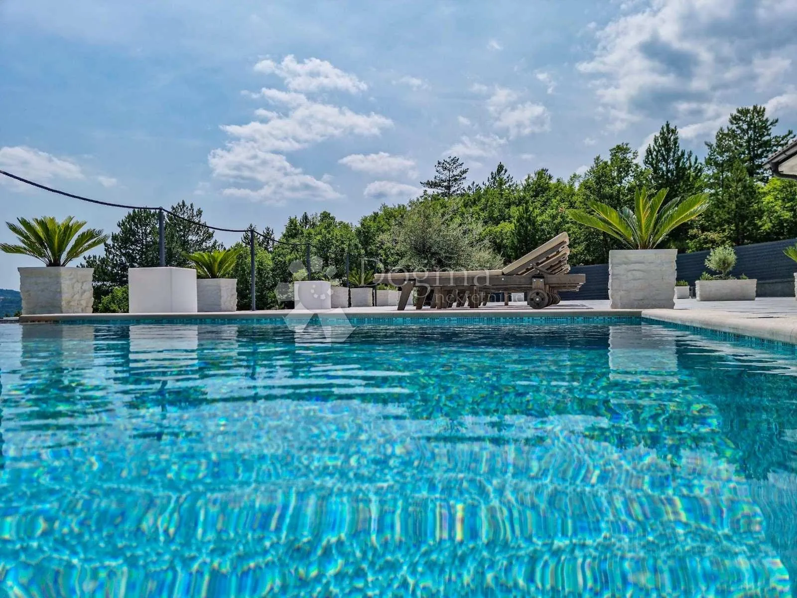 luksuzna villa na osami - slika 37