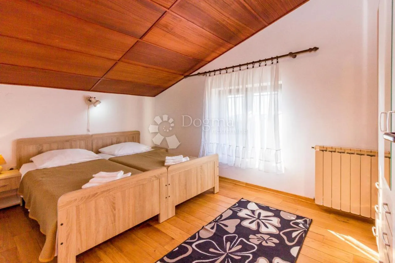 predivna apartmanska kuća! - slika 26