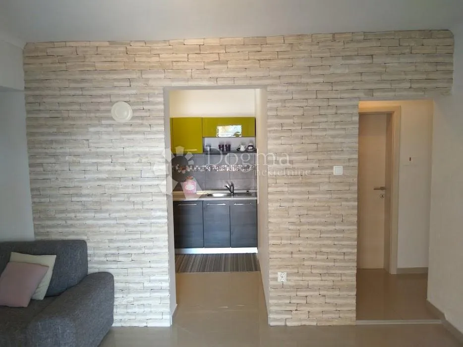 žaborić- predivna apartmanska kuća s pogledom na more - slika 22