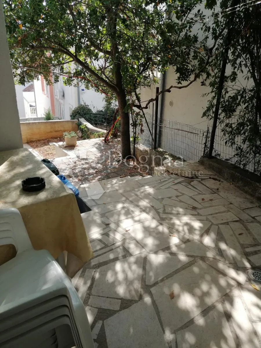 marina - kuća sa 4 apartmana i predivnim pogledom na more - slika 14